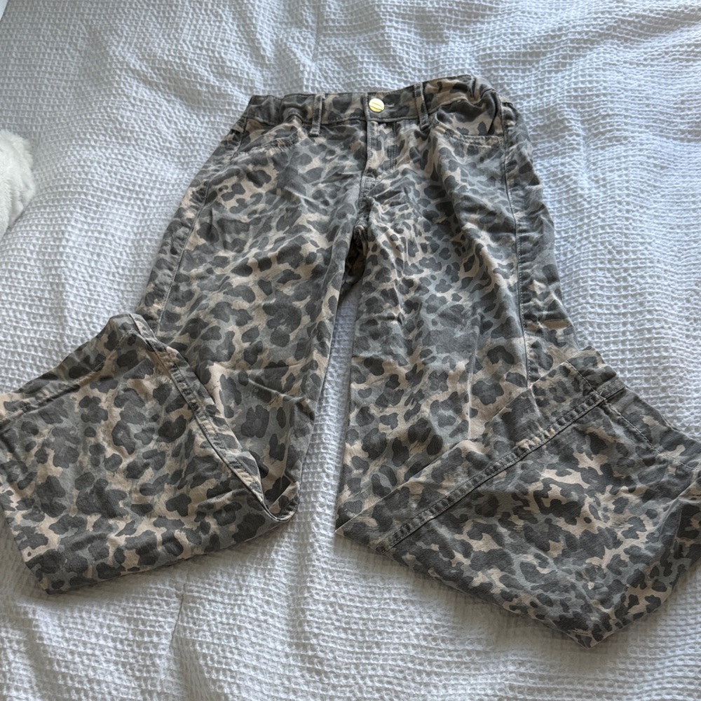 Abercrombie Kids Gray Leopard Print Pants